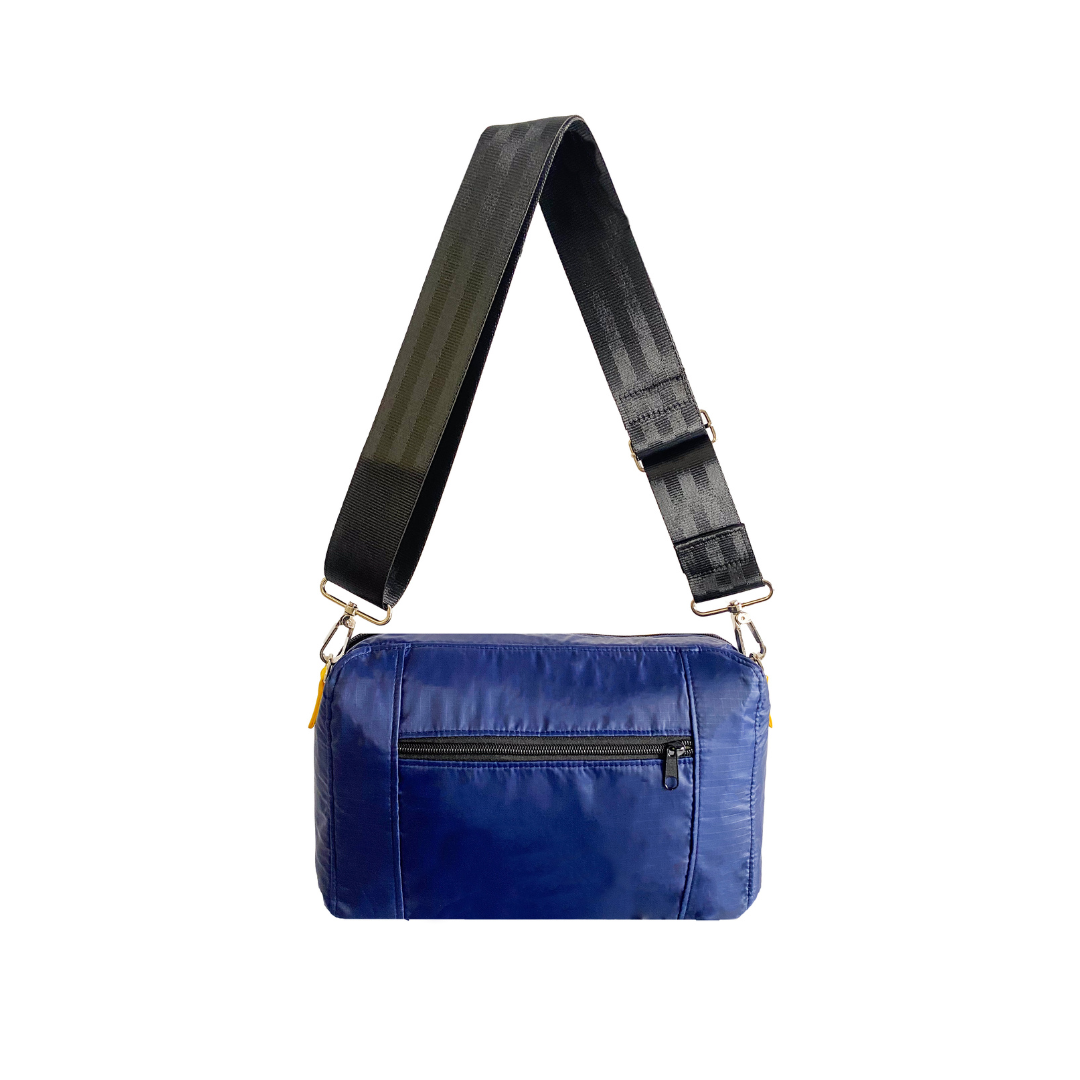 Follow Me Bag Navy Blau - Umhängetasche