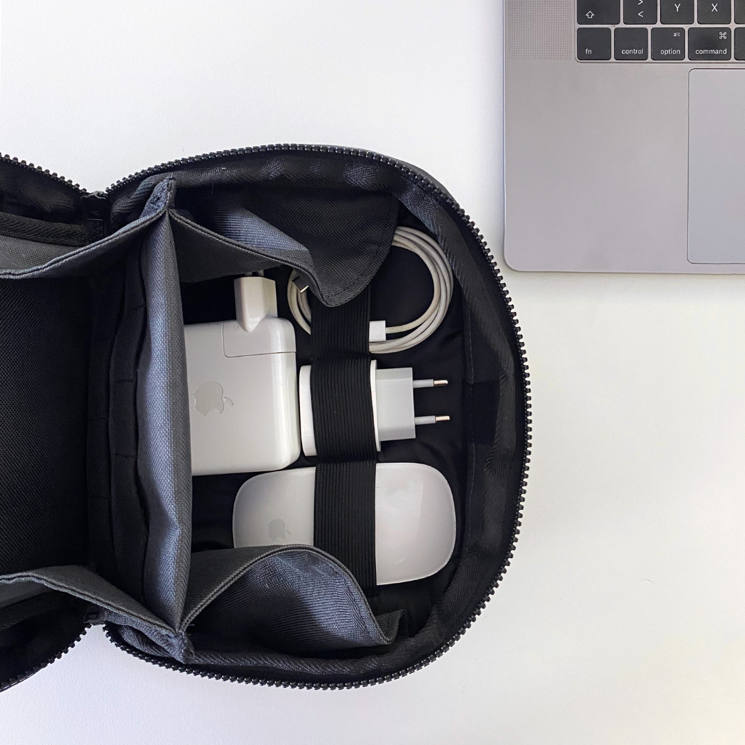 RECARO Tech & Travel Organizer