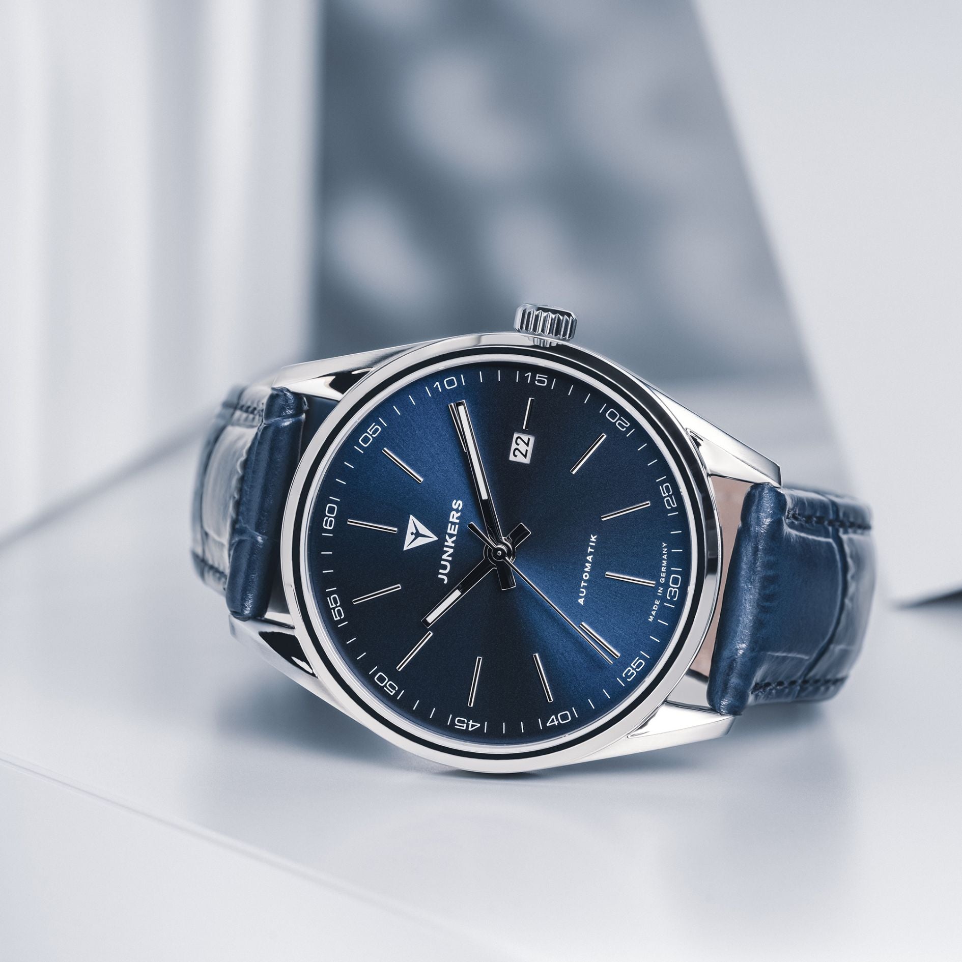 Professor Automatik Blau