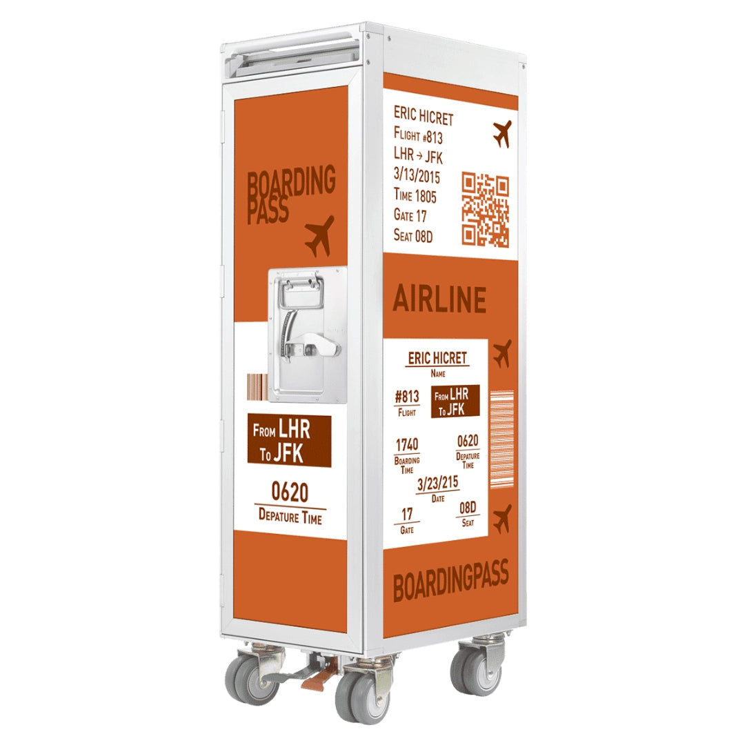 Weißer Airline-Trolley mit Boardingpass-Designs von LHR nach JFK.